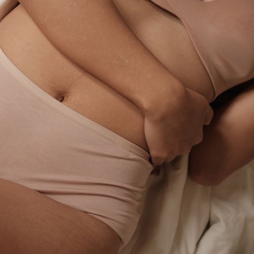 Belly Binding: Die Bedeutung und Vorteile für Mütter